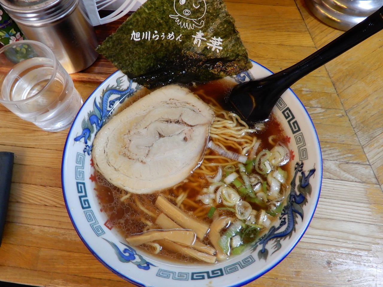 旭川「青葉」のラーメン