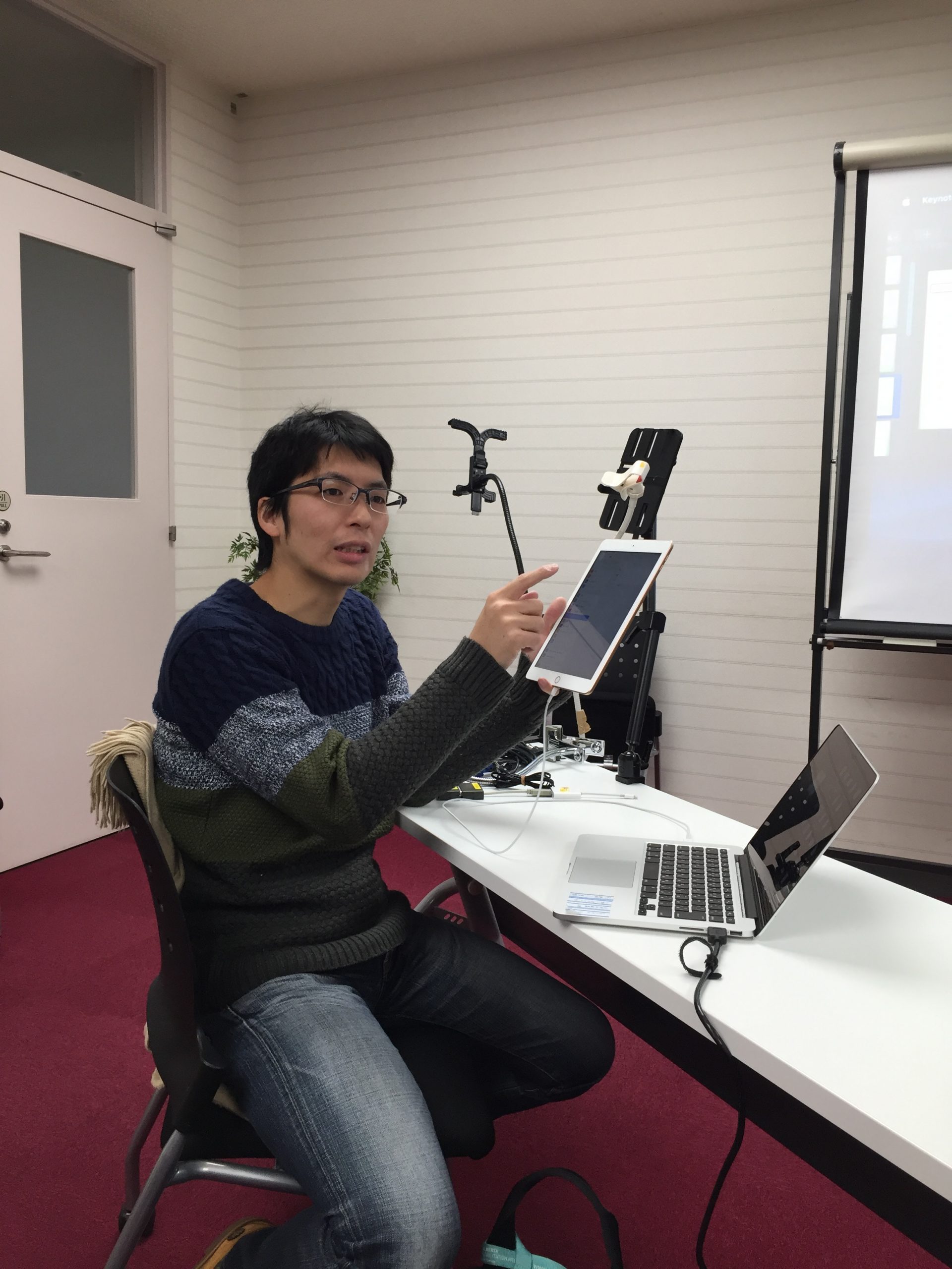 説明する小玉武志先生